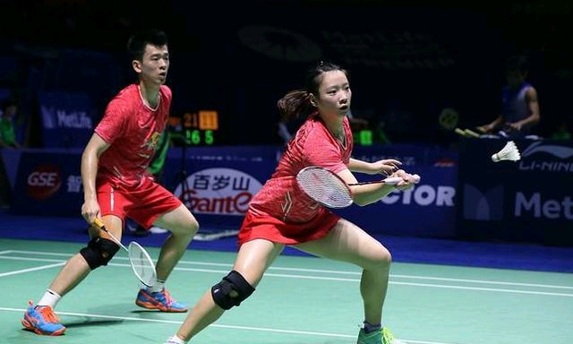 渐浮出了水 渐浮出了水