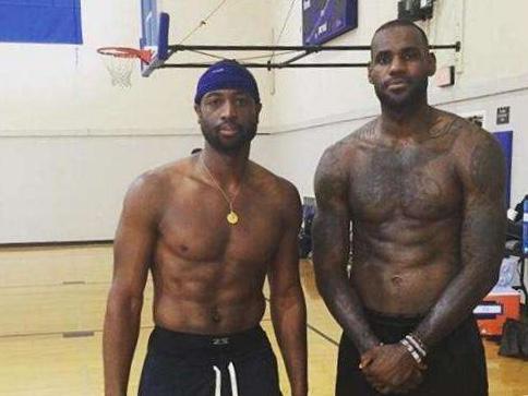 季度同比并 季度同比并